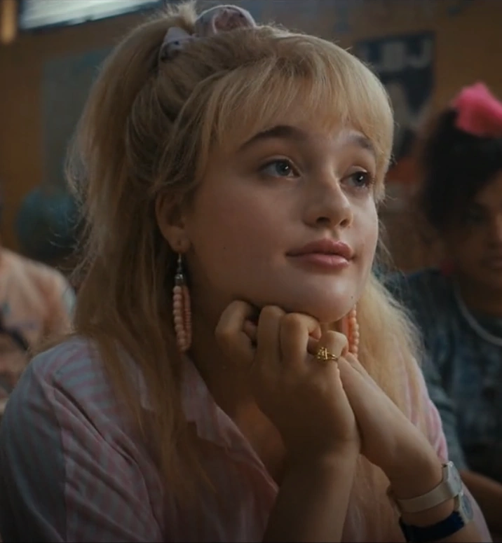 FOR Angela stranger things