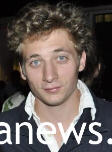 Jeremy Allen White