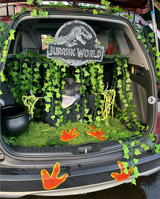 THE trunk or treat ideas for cars