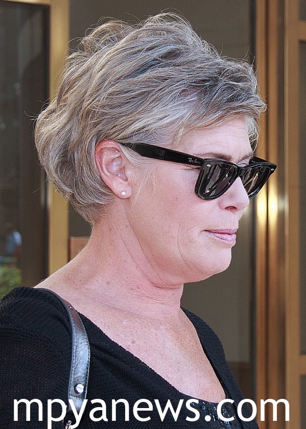 FOR Kelly McGillis