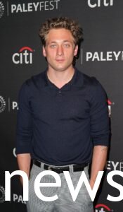 FOR Jeremy Allen White