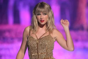 FOR Taylor Swift 