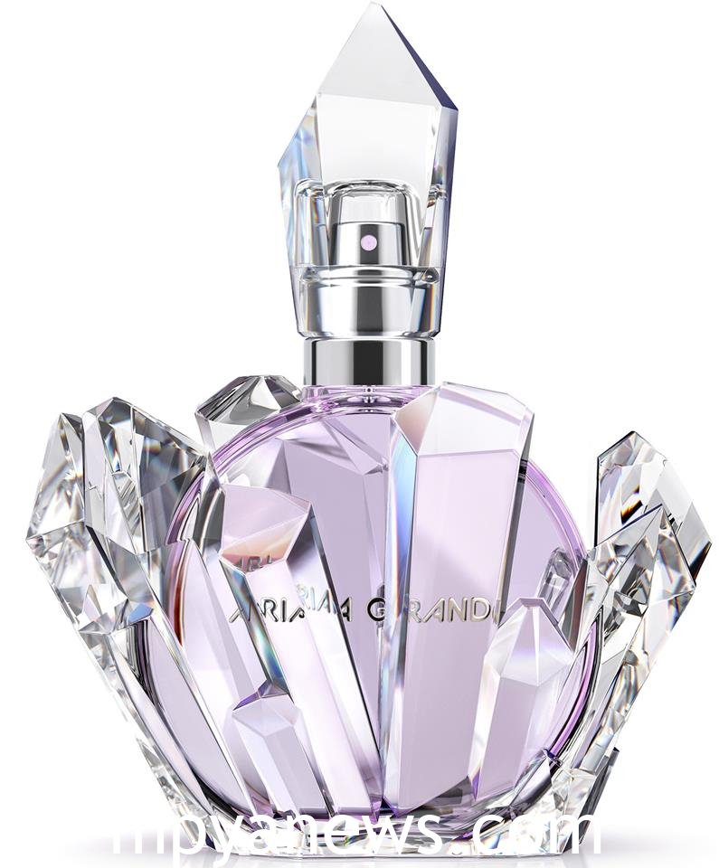 Ariana Grande perfume