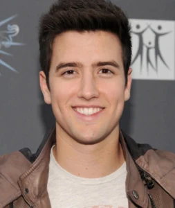 FOR Logan Henderson