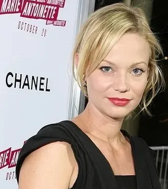THE samantha mathis