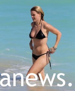 Alice Eve