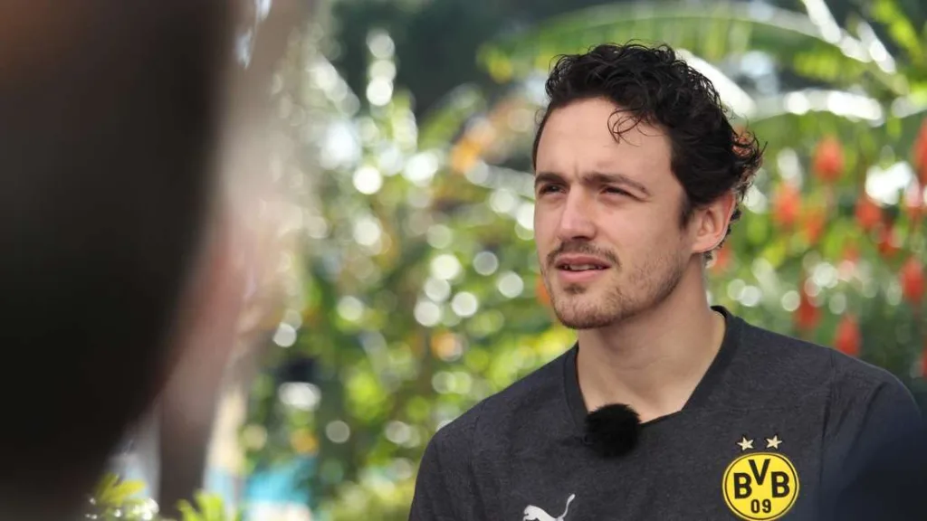 Who is dating footballer Thomas Delaney? 45 Thomas Delaney