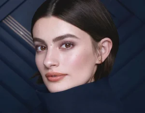 Diana Silvers in black