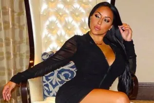 Kiara Mia in black