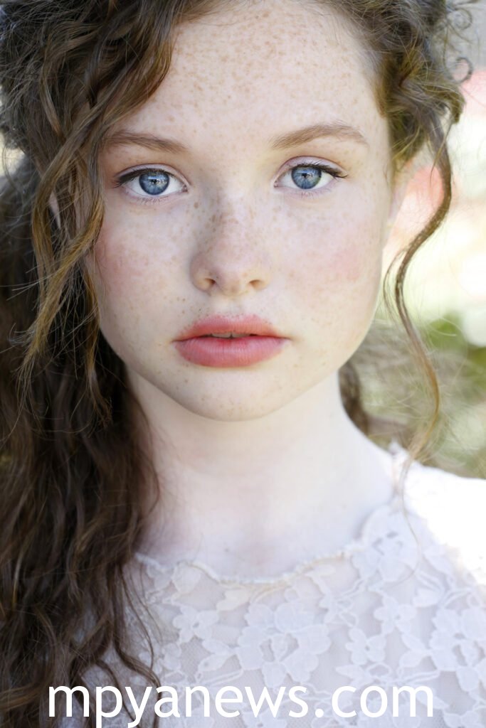 Zoe Colletti