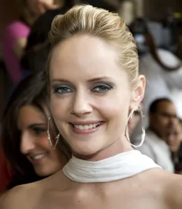 FOR Marley Shelton