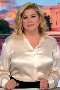 Brianna Keilar in white
