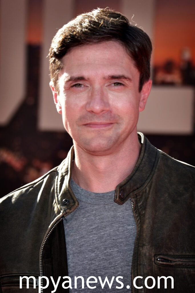 THE Topher Grace net worth