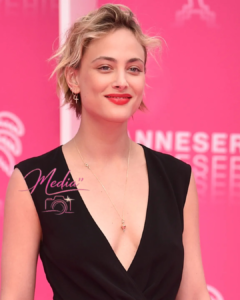 Sexy Hairstyles By Nora Arnezeder