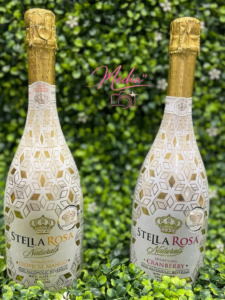 Is Stella Rosa Wine Good ? :Honest Reviews And Comments