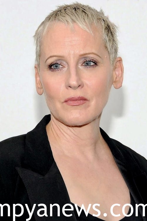 FOR Lori Petty