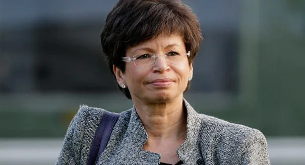 FOR Valerie Jarrett