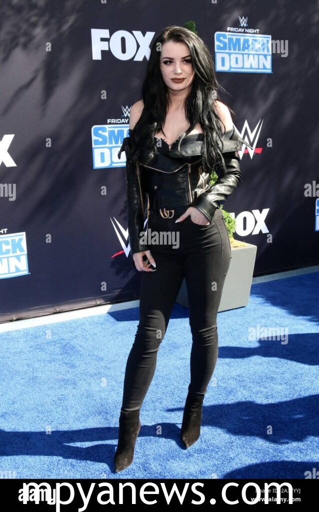  Saraya Jade Bevis: looking beautiful
