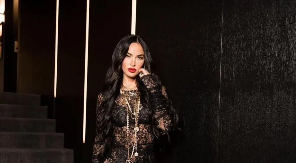 megan-fox-sexiest-dresses