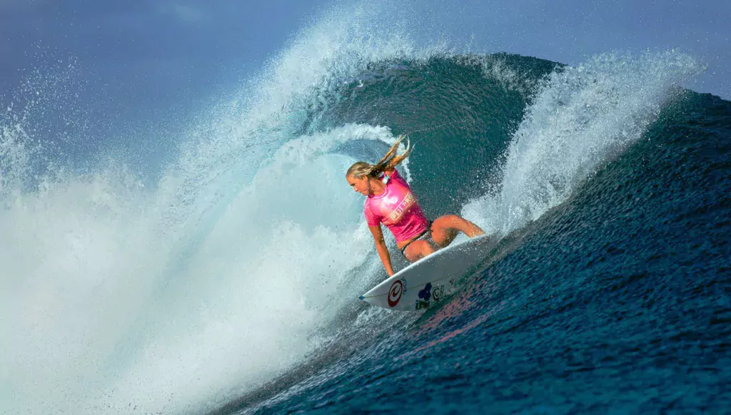 39-facts-about-bethany-hamilton-1691139237.jpg