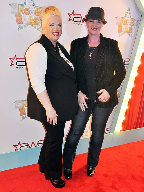 Janelle Brown looking good