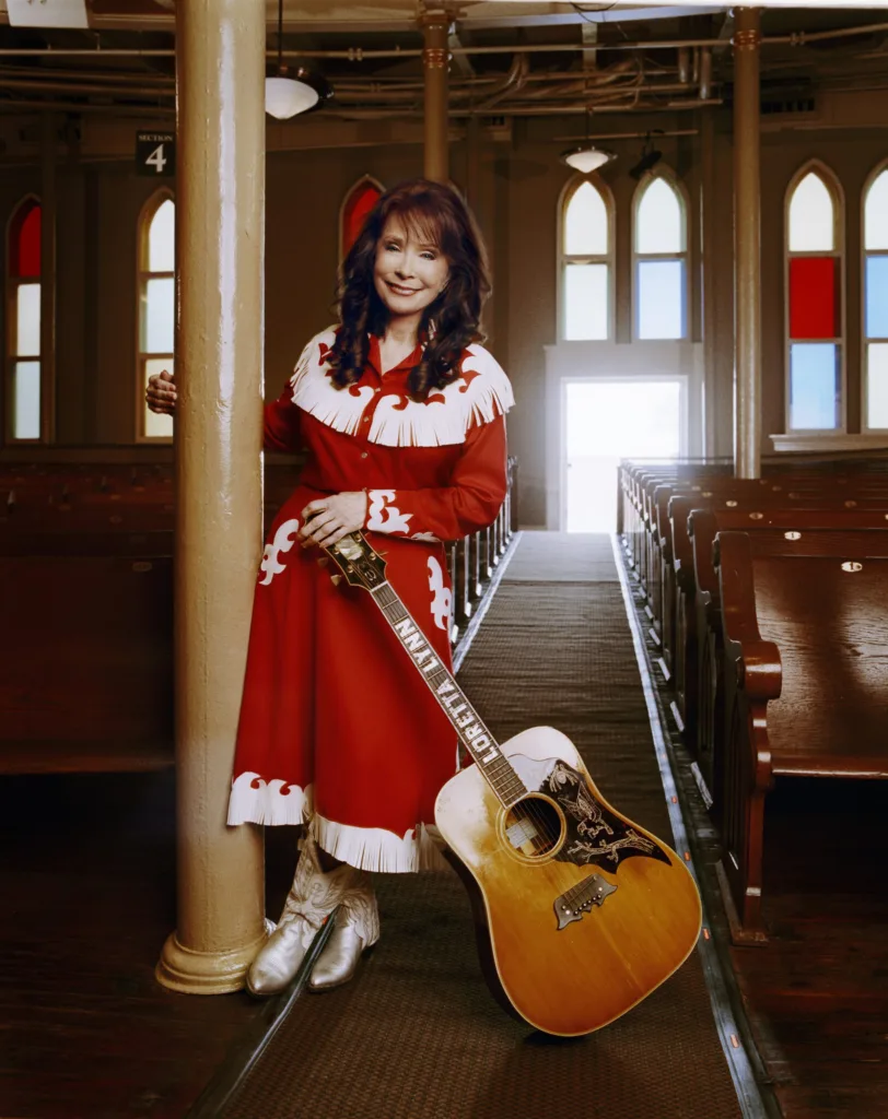 loretta-lynn-6-e1523579195394-jpg.webp