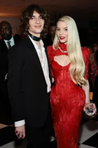 Anya Taylor 7b32a46d651cb69454cc77.28896995_.webp