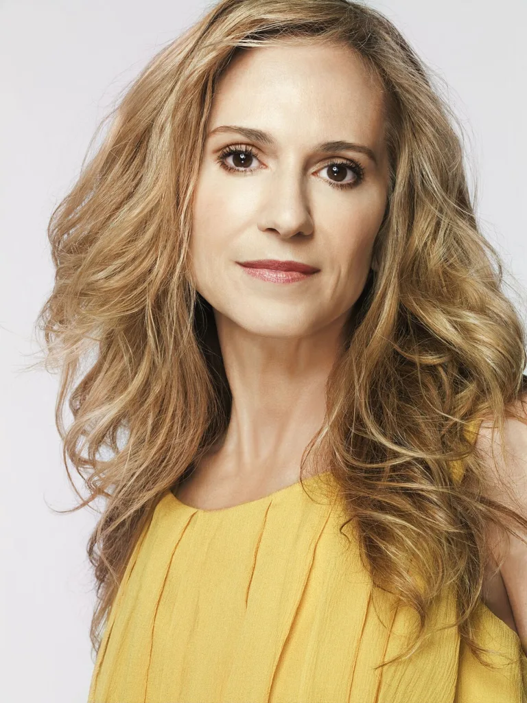Holly Hunter in yellow