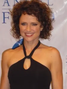 Jean Lousia Kelly looking beautiful