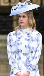 Lady-Louise-Windsor-dress