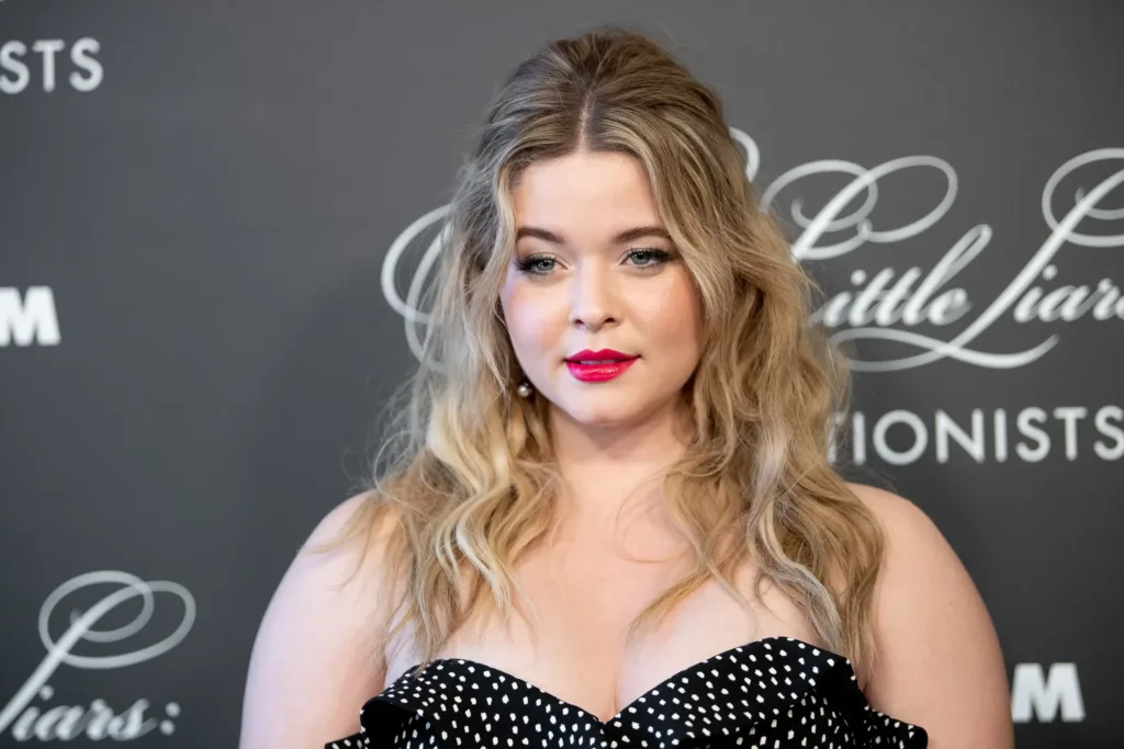 Sasha Pieterse looking good