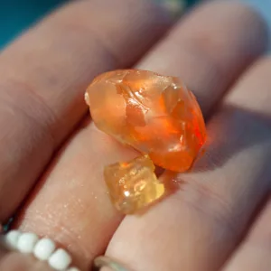 Fire Opal particles
