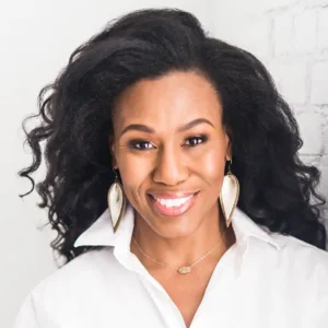 Priscilla Shirer looking good