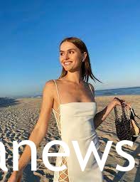 Mallory Edens-aaron-rodgers-mallory-edens-010923-tout-ddf3bc693bb44f2a82e48fccecc0c446.