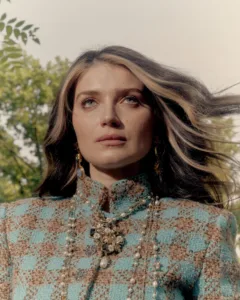 Eve Hewson-download-34-jpg.