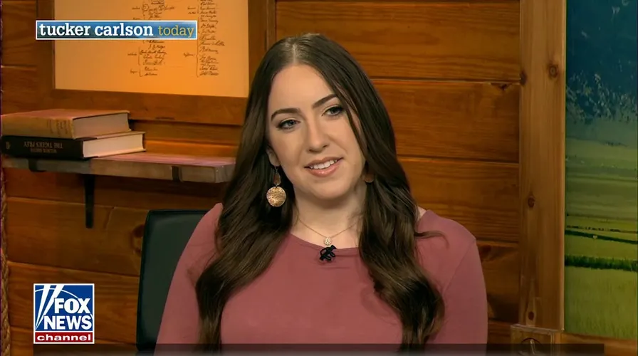 Chaya_Raichik_52984155937_cropped