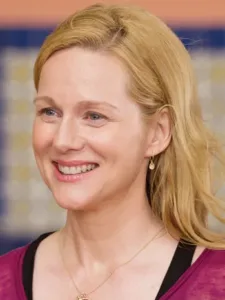 Laura Linney