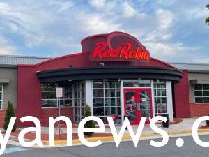 FOR Red Robin