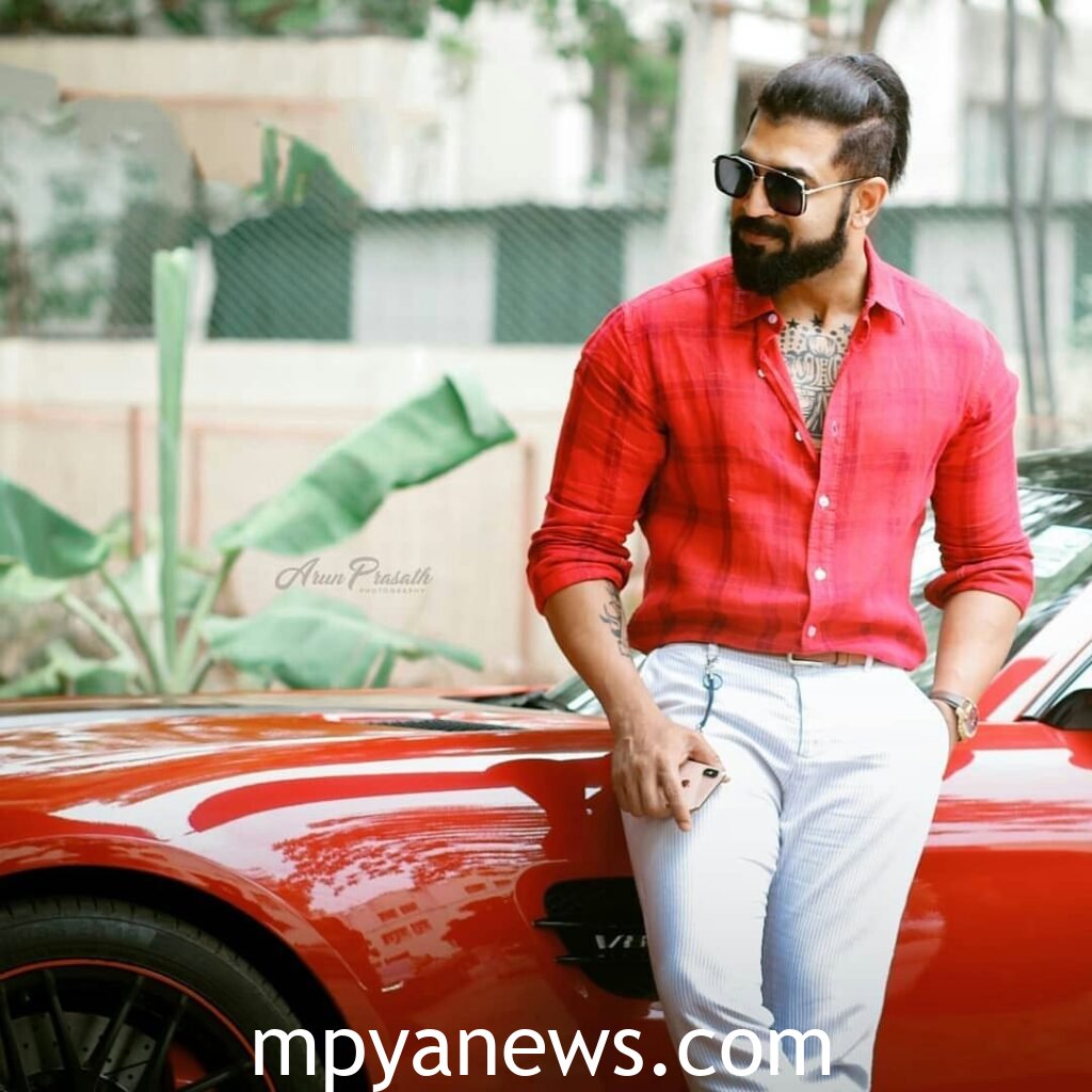 01197359cca440674de0cb89cf20f594