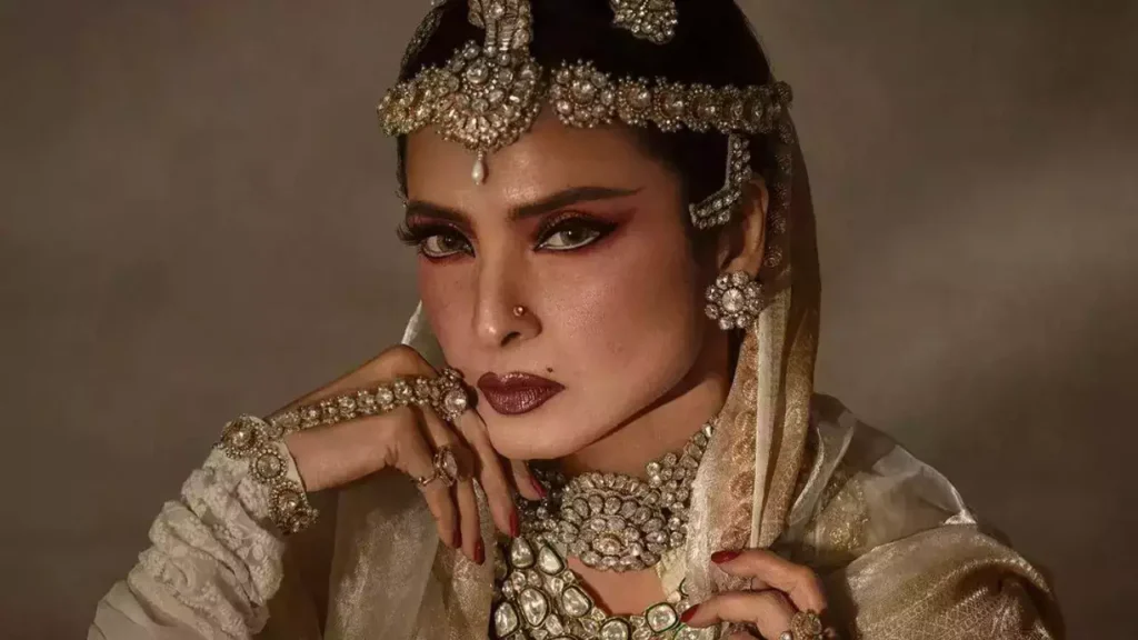 Rekha-net-worth.web