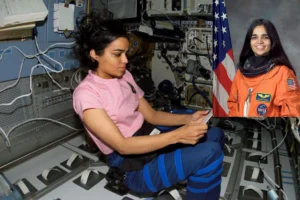 Kalpana Chawla looks nice