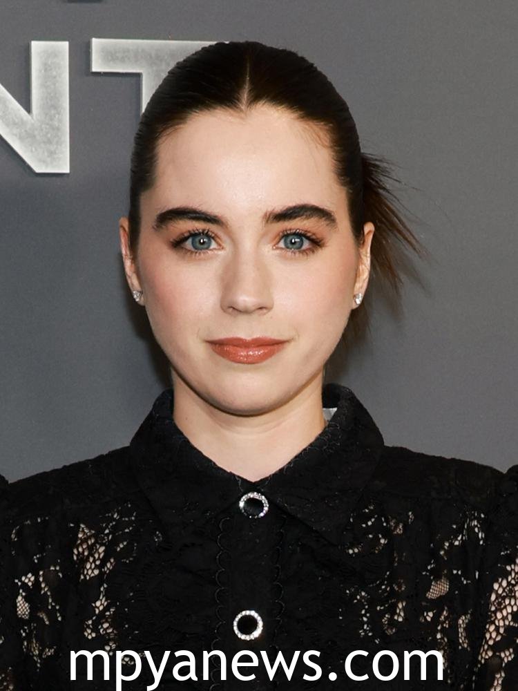 FOR Sarah Desjardins