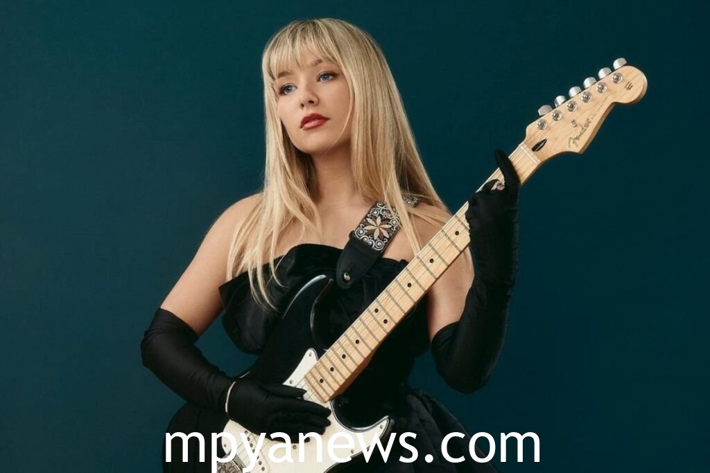 MV5BNTk4ZWI2N2EtN2VhNy00NjMzLWJjNG