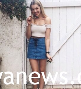 Sadie-Calvano-Feet