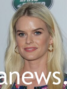 Alice Eve