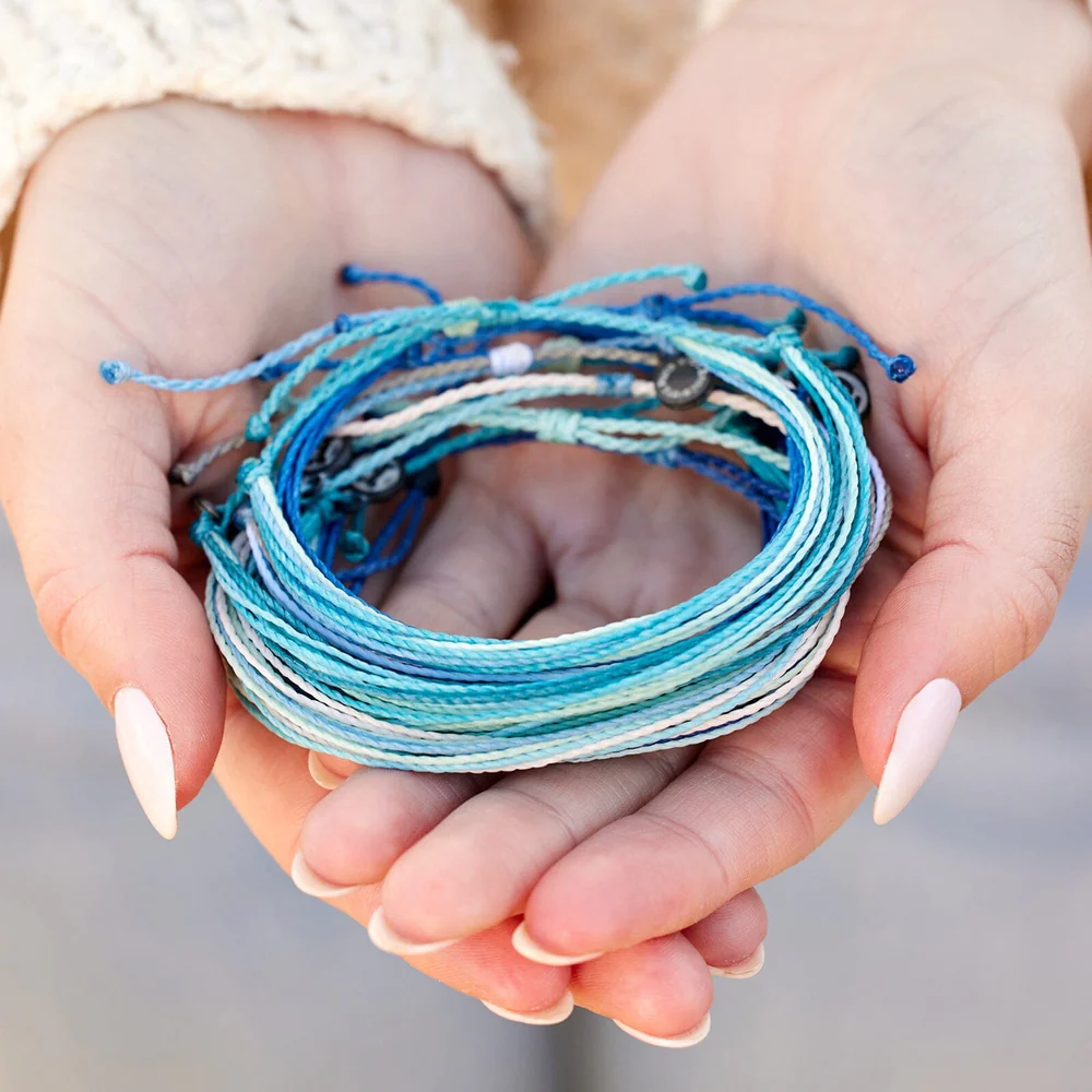 Beach_Life_7b1ee700-dd32-4162-89fb-0f41099c59c4_1000x1000_crop_center.web