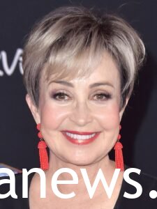 Annie Potts