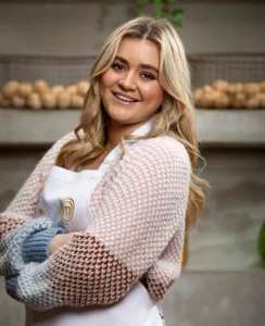 Tilly Ramsay looks good