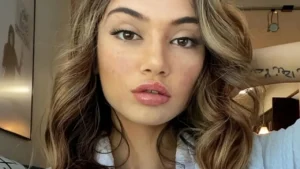 Amira-Brie-