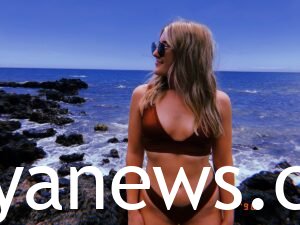 Madison Thompson in bikini